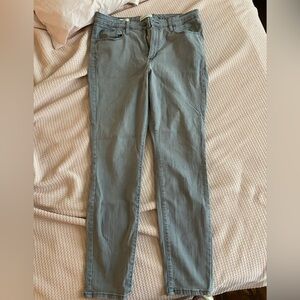 Universal Thread Jeans 🩶 Size 14